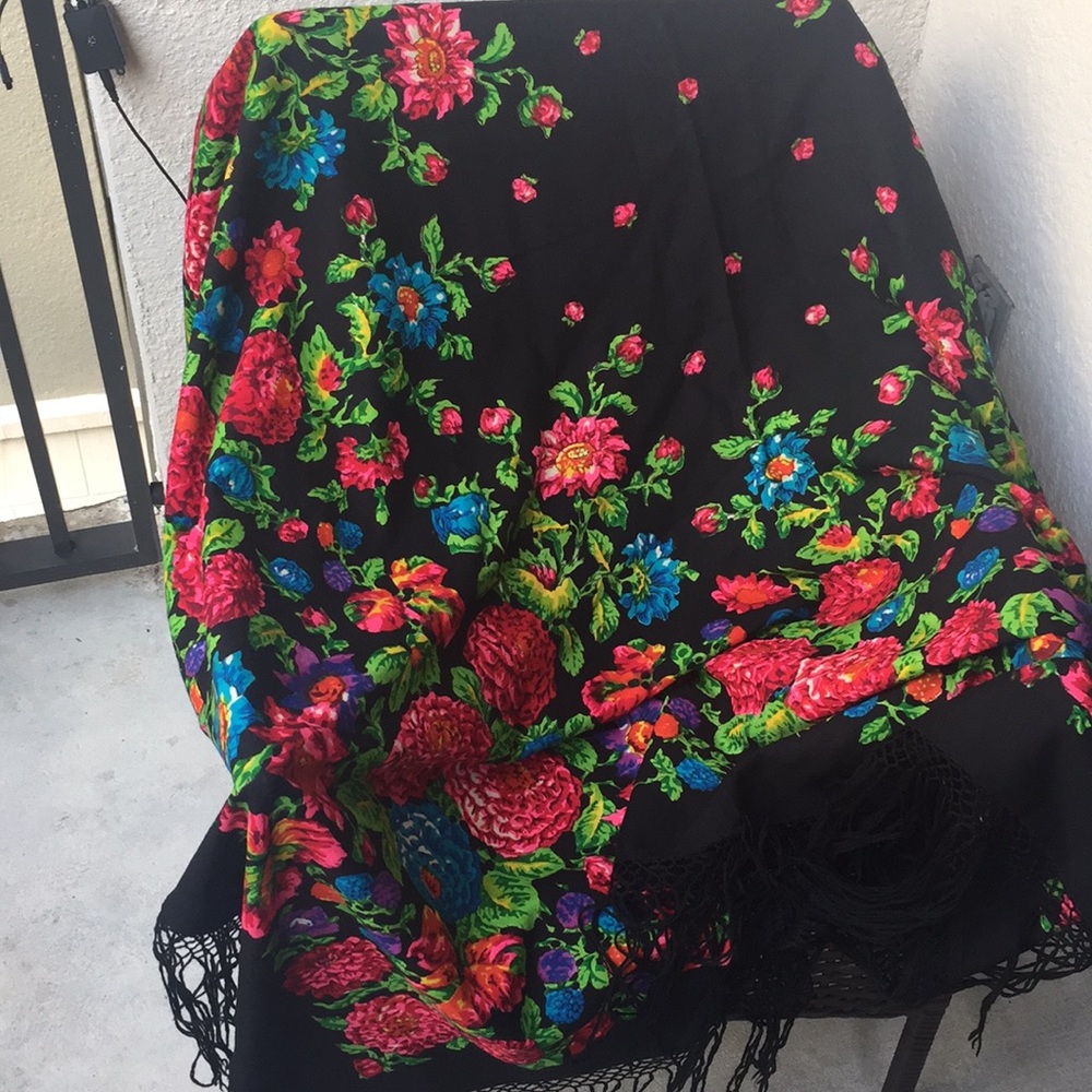 Shawl babushka Russian authentic